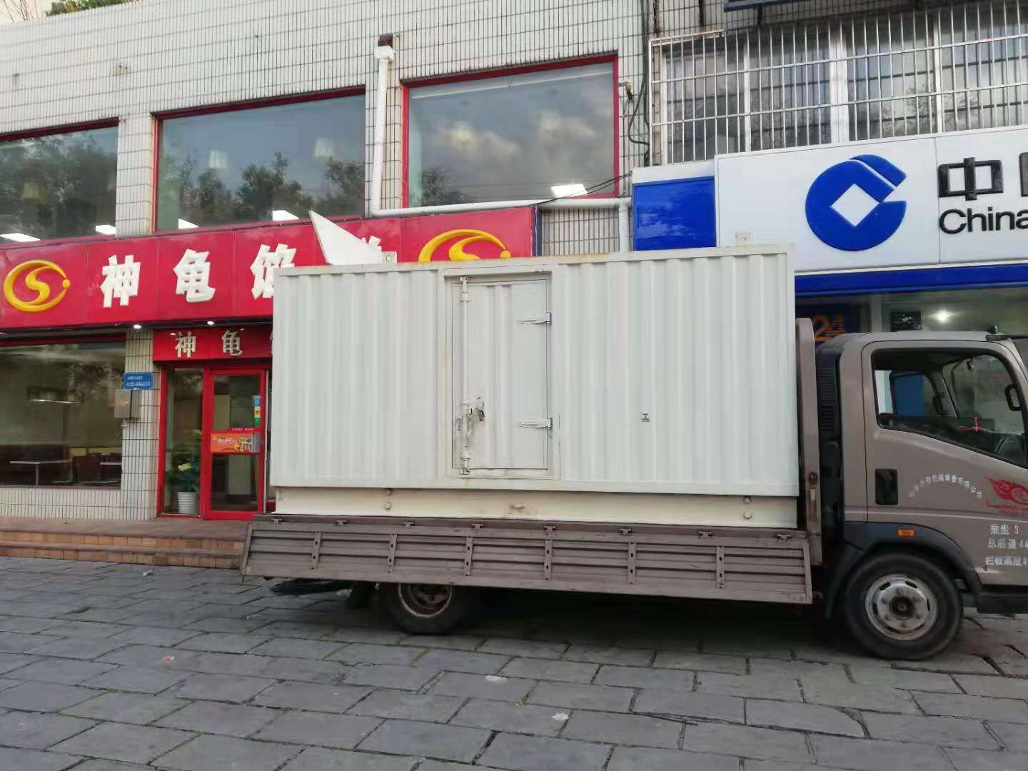 贵州出租发电机-柴油发电机组错误的启动方式